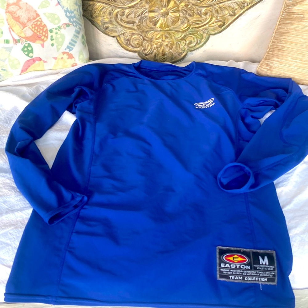 Easton High performance athletic gear team collection. Royal blue men’s medium